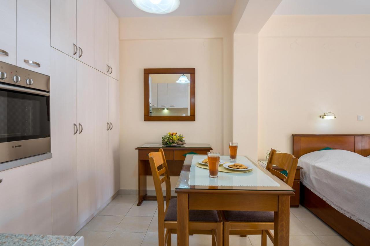أرغوستولي Rouchotas Apartments المظهر الخارجي الصورة