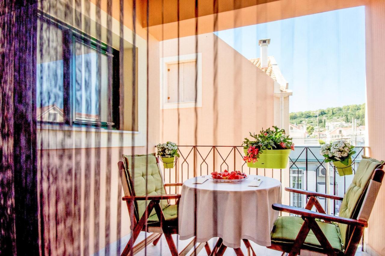 أرغوستولي Rouchotas Apartments المظهر الخارجي الصورة