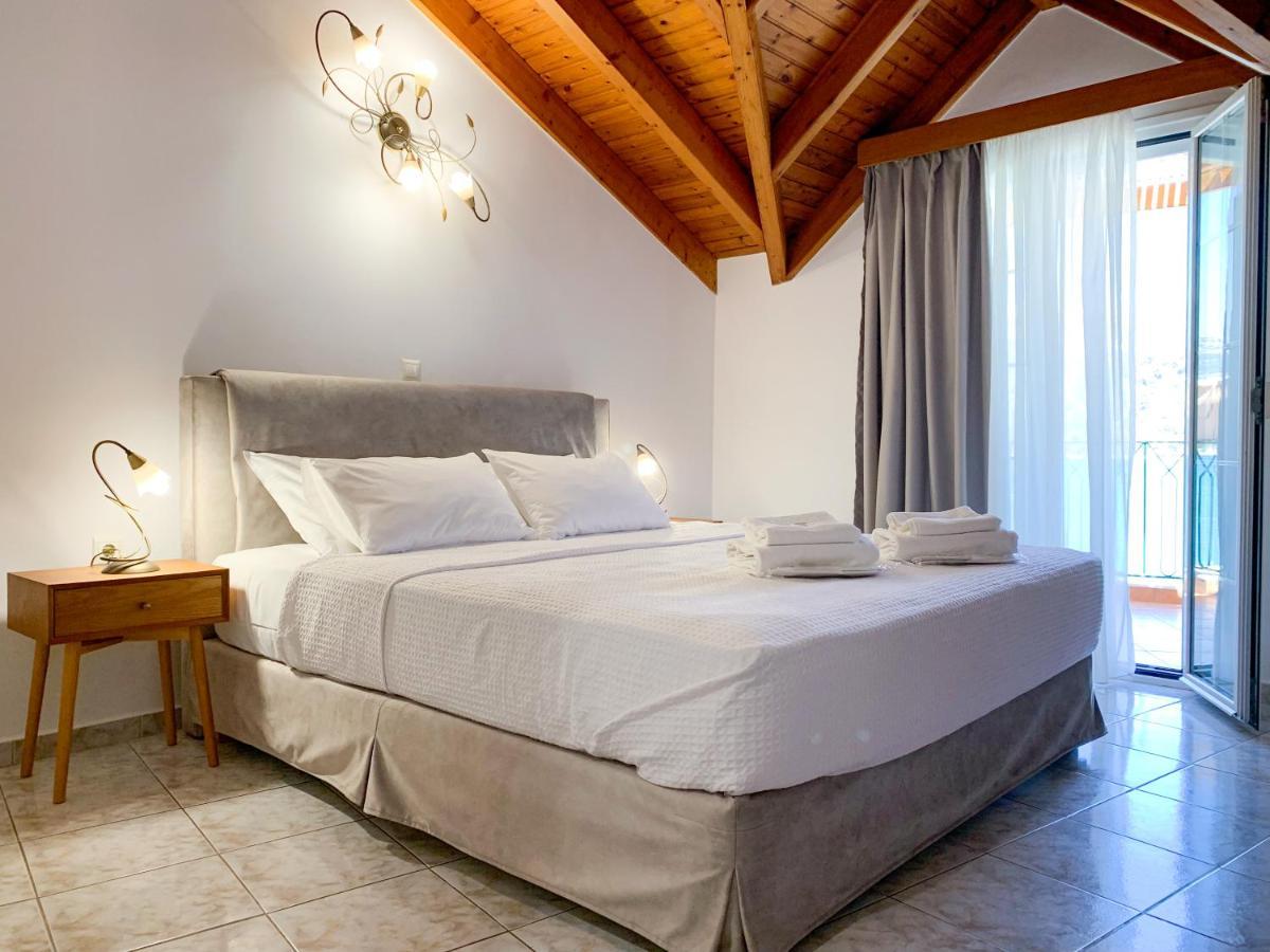 أرغوستولي Rouchotas Apartments المظهر الخارجي الصورة